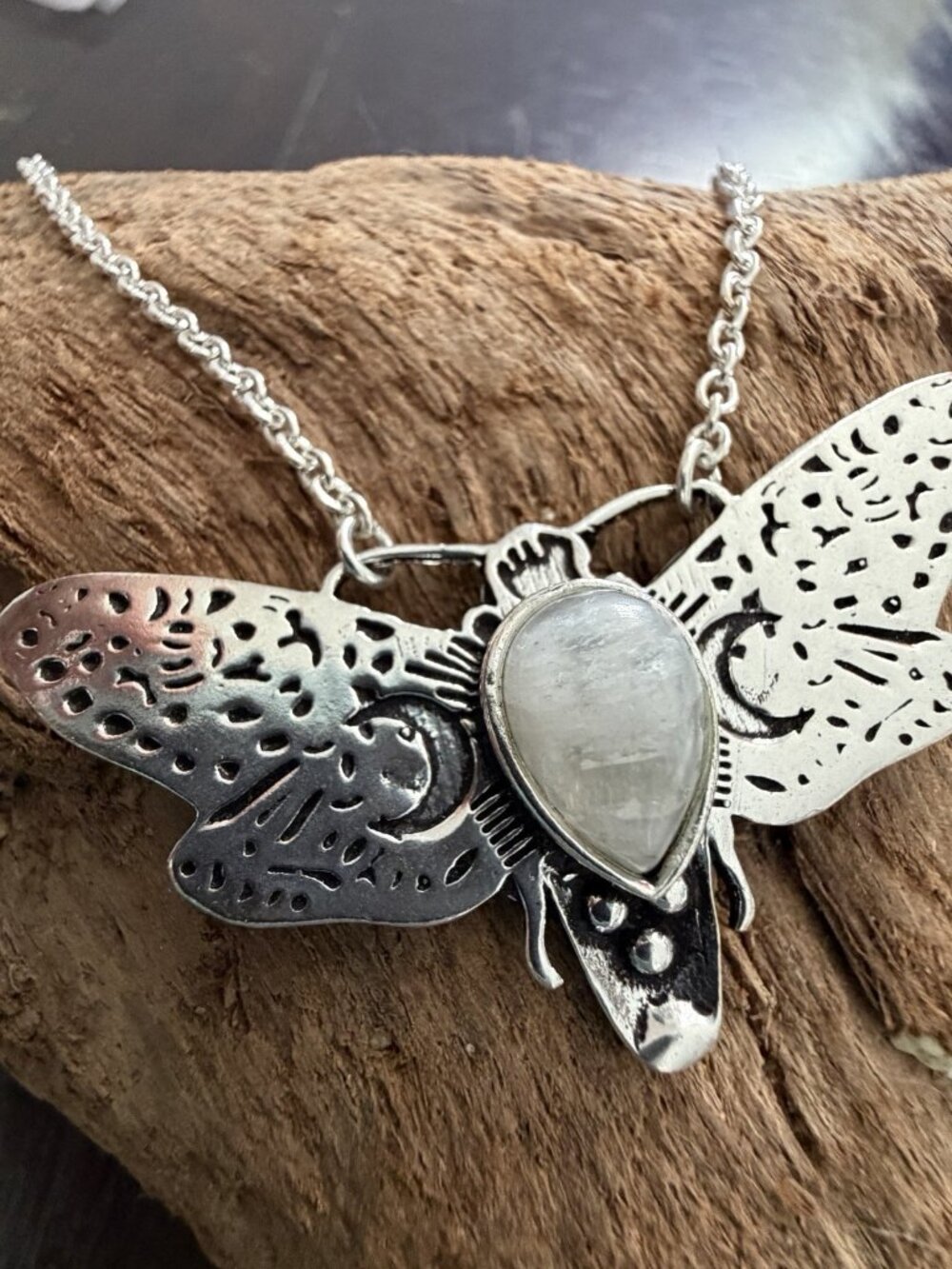 925 Sterling Silver Moonstone Moon Moth Pendant Necklace jewelry - Picture 2 of 9